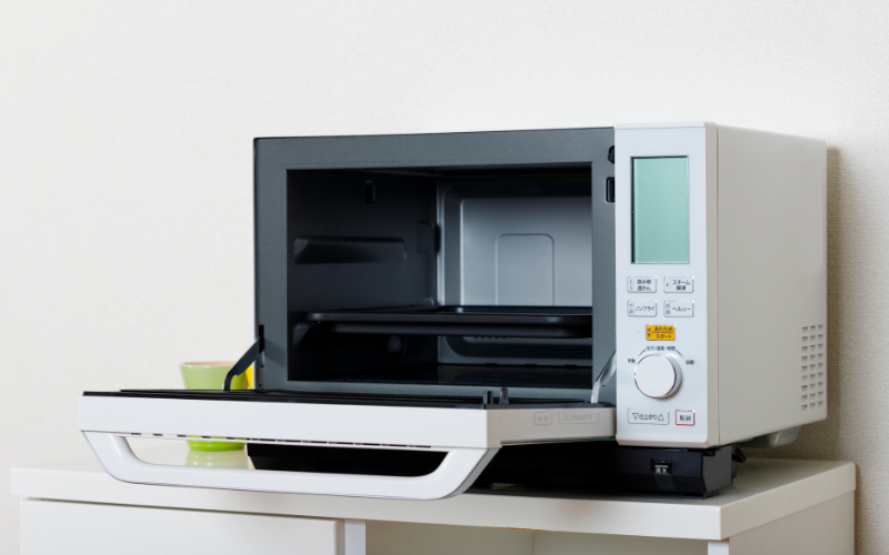 Optimal Placement of Above Stove Microwaves in the Kitchen